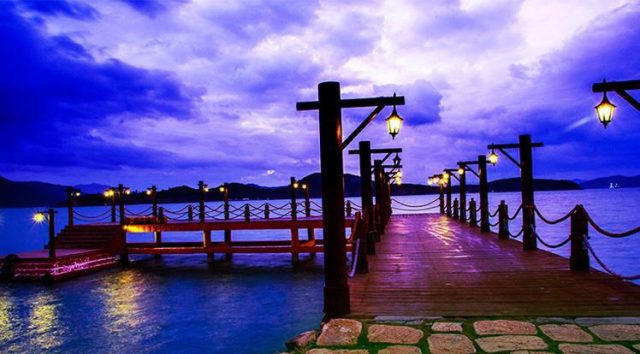 Đảo Hòn Tằm