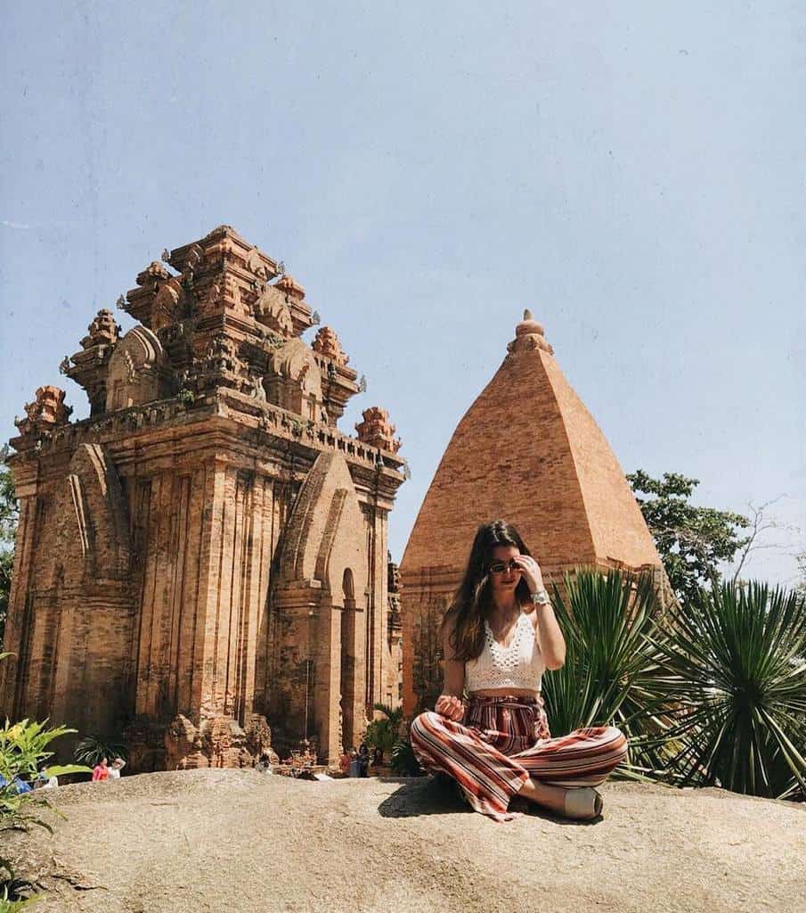 Tháp bà Ponagar nha trang